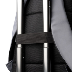 Mochila para PC de plástico reciclado con bandas reflectantes 15” color gris vista detalle 5