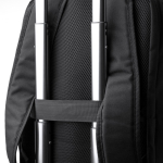 Mochila de poliéster eco con compresión al vacío con bomba eléctrica 15” color negro vista detalle 6
