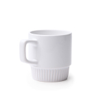 Taza de cerámica con diseño biselado y acabado brillante 350ml color blanco primera vista de uso
