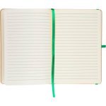 Libreta con tapa rígida de kraft con goma elástica A5 hojas a rayas color verde primera vista