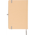 Libreta con tapa rígida de kraft con goma elástica A5 hojas a rayas color plateado segunda vista