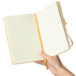 Libreta con tapa rígida de kraft con goma elástica A5 hojas a rayas color dorado quinta vista