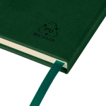 Libreta tapa de PU reciclado con marcapáginas A5 y hojas a rayas color verde tercera vista