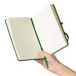 Libreta tapa de PU reciclado con marcapáginas A5 y hojas a rayas color verde sexta vista