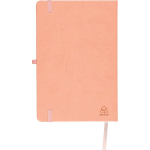 Libreta tapa de PU reciclado con marcapáginas A5 y hojas a rayas color rosa quinta vista
