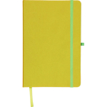Libreta tapa de PU reciclado con marcapáginas A5 y hojas a rayas color verde claro primera vista