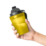 Vaso de plástico transparente con tapa de rosca y cordón de muñeca 350ml color amarillo tercera vista
