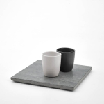 Taza para café espresso hecha de cerámica con acabado mate 80ml vista de ambiente