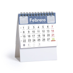 Calendario de sobremesa de cartón con santoral y espacio para notas