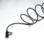Cable de carga magnético con 3 tipos de conexión y potencia de 60W color negro