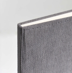 Libreta de tejido pana con bolsillo frontal y portaboli A5 hojas lisas color gris claro