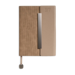 Agenda diaria de piel sintética, textura acanalada y cierre magnético A5 color beige