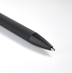 Bolígrafo de aluminio reciclado con mecanismo antiestrés y tinta negra color negro