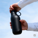 Botella térmica de acero inoxidable reciclado convertible a vaso 500ml color negro