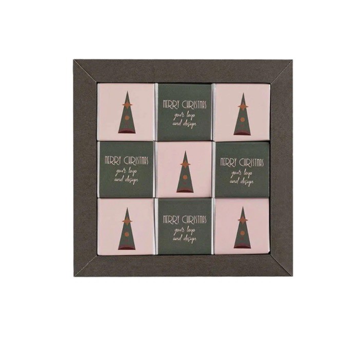 Set de 9 chocolates de 5g con chocolate blanco, negro y con leche color natural cuarta vista