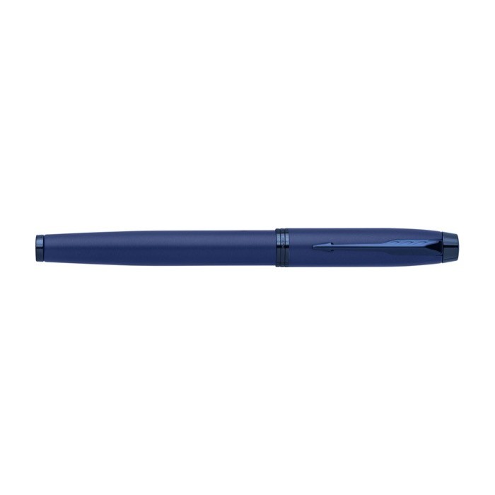Roller metálico monocromático con estuche tinta negra Parker color azul primera vista Roller metálico monocromático con estuche tinta negra Parker color azul primera vista