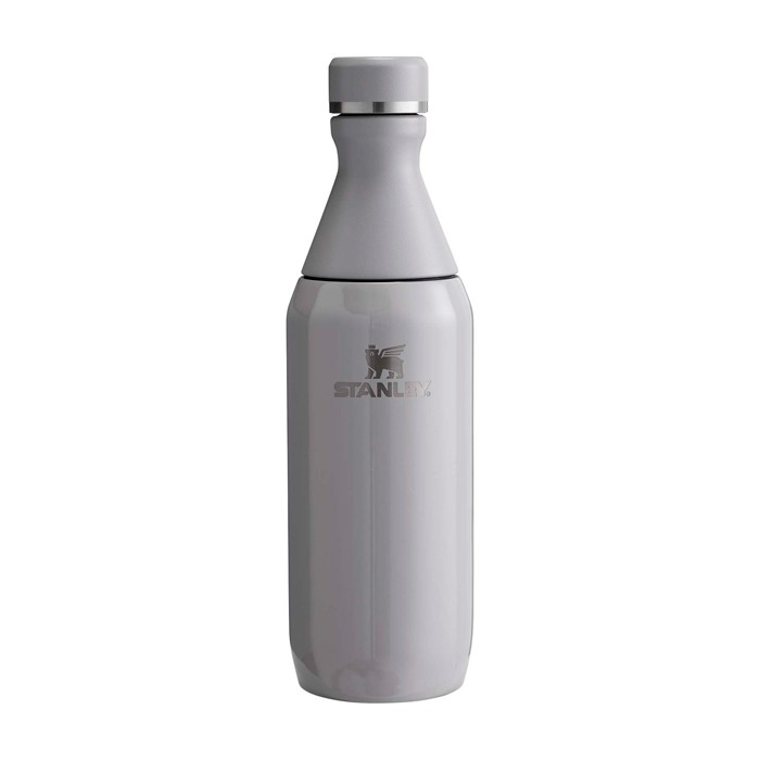Botella de acero inox reciclado con abertura de dos piezas 350ml Stanley All Day Slim color gris Botella de acero inox reciclado con abertura de dos piezas 350ml Stanley All Day Slim color gris