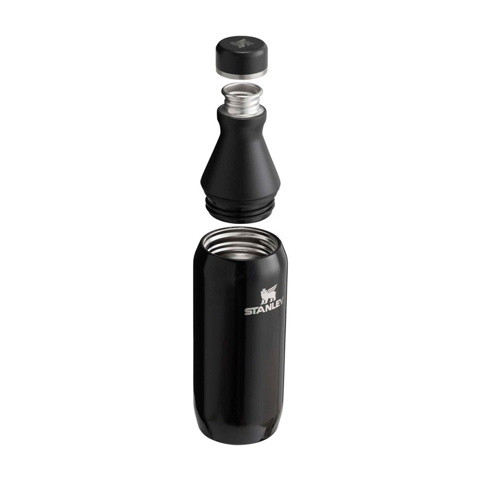 Botella de acero inox reciclado con abertura de dos piezas 350ml Stanley All Day Slim color negro segunda vista Botella de acero inox reciclado con abertura de dos piezas 350ml Stanley All Day Slim color negro segunda vista