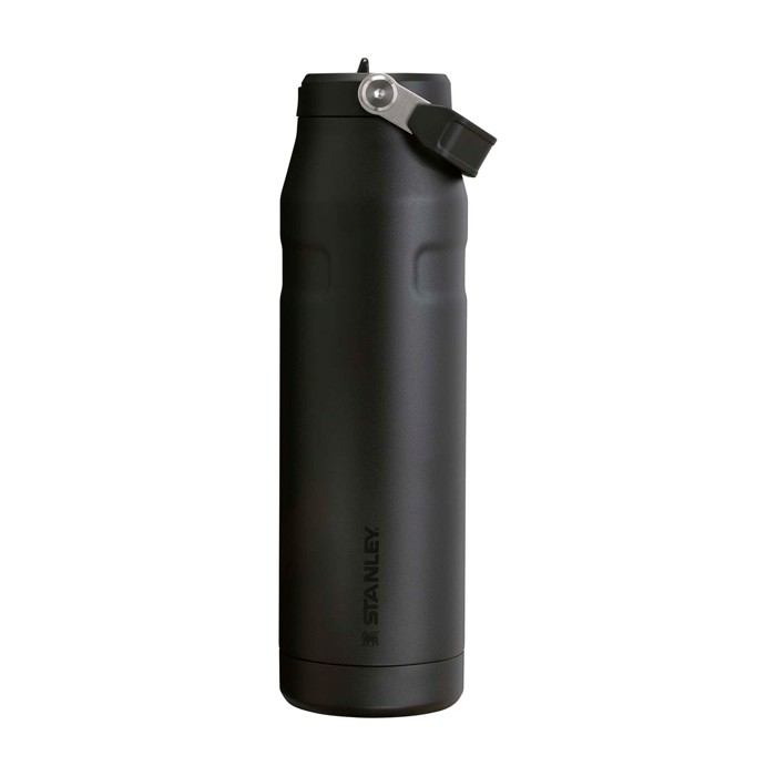 Botella de acero inoxidable con aislamiento y pajita abatible 1.06L Stanley IceFlow™ 2.0 color negro segunda vista frontal Botella de acero inoxidable con aislamiento y pajita abatible 1.06L Stanley IceFlow™ 2.0 color negro segunda vista frontal