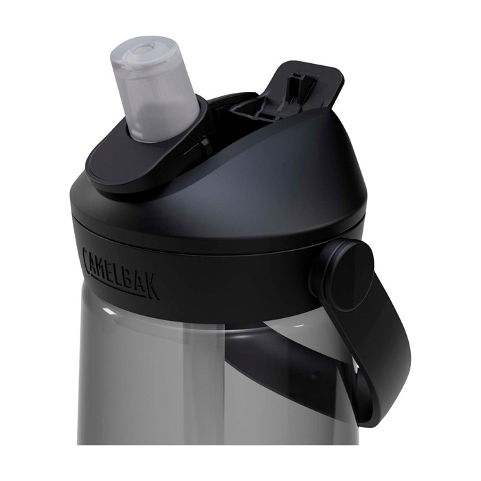 Botella de Tritan™ con pajita abatible 750ml Camelbak® Thrive Flip Tritan Renew color grafito vista detalle 2 Botella de Tritan™ con pajita abatible 750ml Camelbak® Thrive Flip Tritan Renew color grafito vista detalle 2