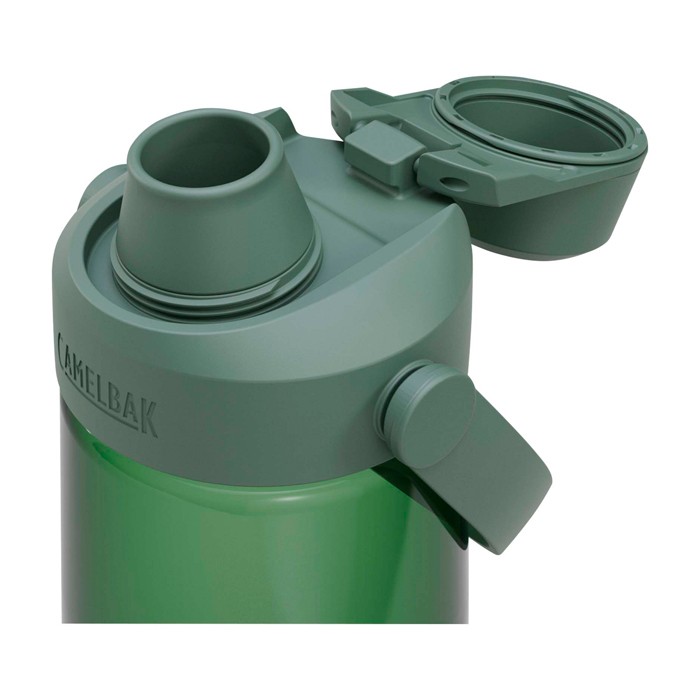Botella de Tritan™ con tapa abatible 750ml Camelbak® Thrive Chug Tritan Renew color verde oscuro vista detalle 1 Botella de Tritan™ con tapa abatible 750ml Camelbak® Thrive Chug Tritan Renew color verde oscuro vista detalle 1