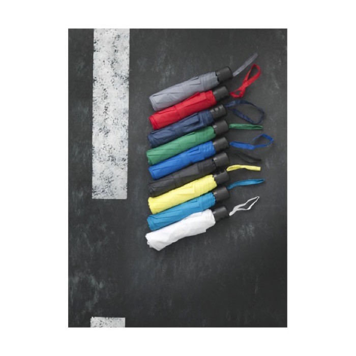 Paraguas pequeño plegable color negro imagen de estilo de vida Paraguas pequeño plegable color negro imagen de estilo de vida