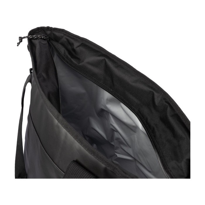 Bolsa térmica de poliéster con cierre de velcro y correa de hombro color negro tercera vista