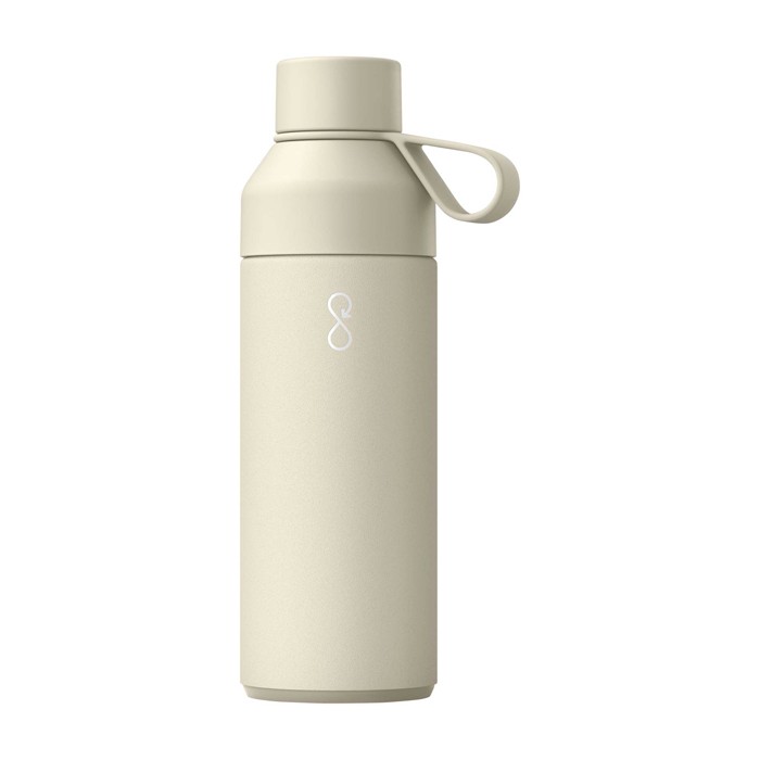 Botella con sistema de tapa modular y 3 tapas intercambiables 500ml Ocean Bottle color arena segunda vista frontal Botella con sistema de tapa modular y 3 tapas intercambiables 500ml Ocean Bottle color arena segunda vista frontal