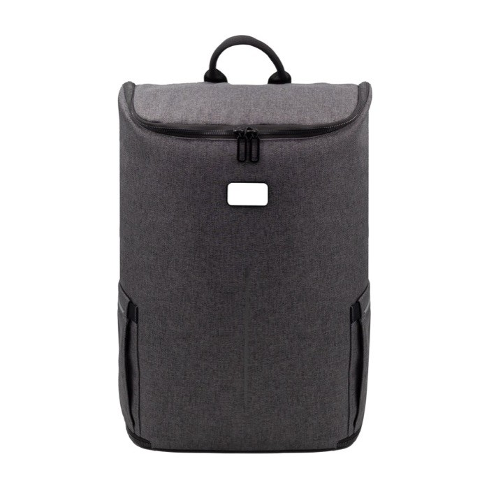 Mochila para viajes con compartimientos para prendas y portátil 16'' color gris primera vista Mochila para viajes con compartimientos para prendas y portátil 16'' color gris primera vista