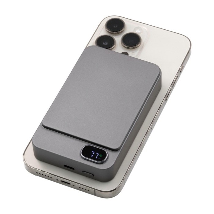 Batería externa inalámbrica y magnética 10.000mAh BrandCharger quinta vista Batería externa inalámbrica y magnética 10.000mAh BrandCharger quinta vista