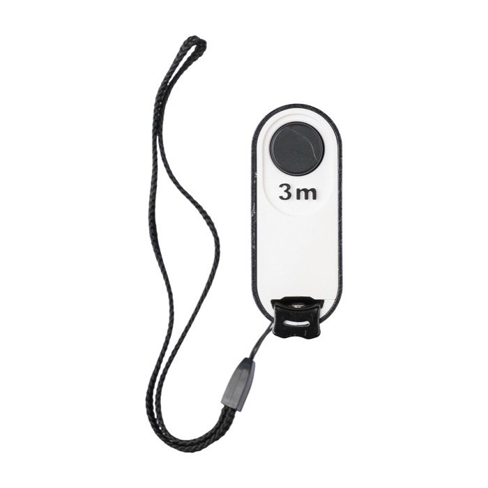 Cinta métrica de aluminio con pulsador y cordón para transporte 3M color negro primera vista Cinta métrica de aluminio con pulsador y cordón para transporte 3M color negro primera vista