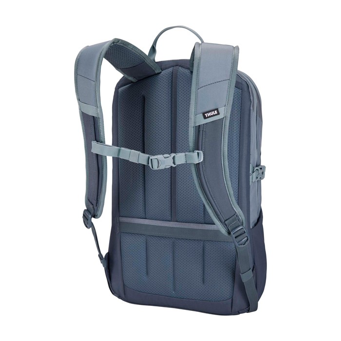 Mochila para el aire libre con organizadores Thule EnRoute 15.6” color gris vista lateral Mochila para el aire libre con organizadores Thule EnRoute 15.6” color gris vista lateral