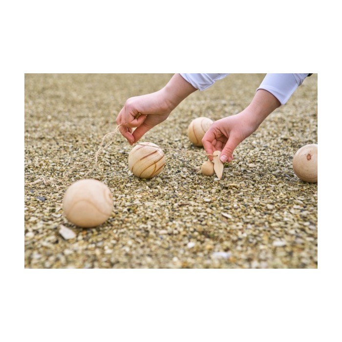 Juego de petanca con pelotas de madera en una bolsa de algodón novena vista Juego de petanca con pelotas de madera en una bolsa de algodón novena vista