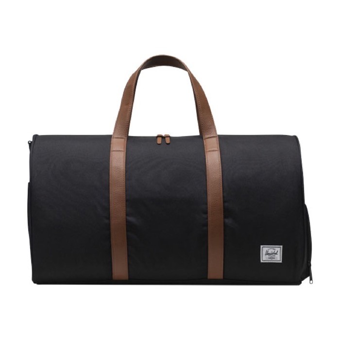 Bolsa de viaje Herschel Novel™ reciclada con hueco para zapatos color negro segunda vista frontal Bolsa de viaje Herschel Novel™ reciclada con hueco para zapatos color negro segunda vista frontal