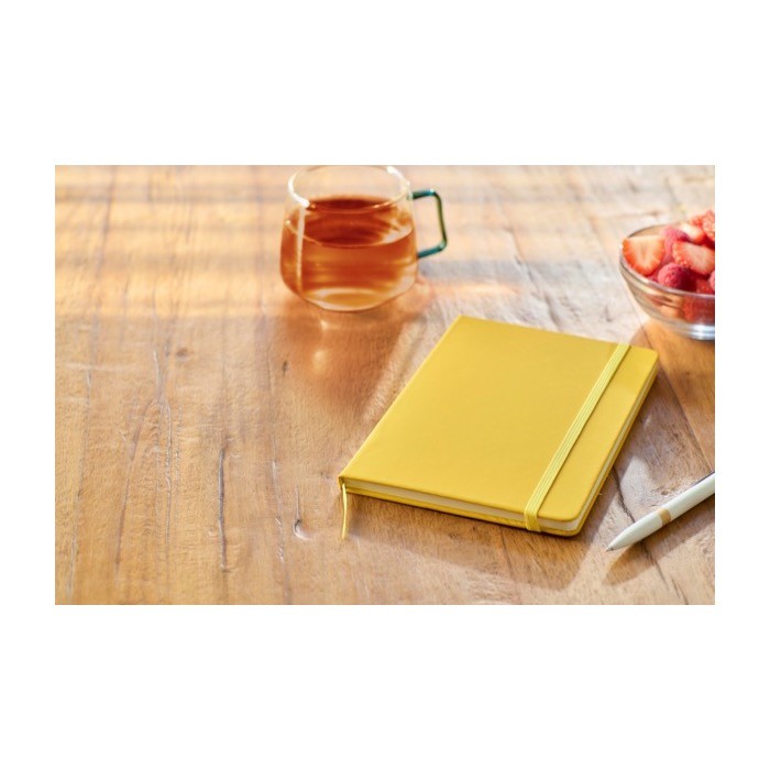 Libreta de tapa dura RPET con todo a juego hojas a rayas A5 quinta vista Libreta de tapa dura RPET con todo a juego hojas a rayas A5 quinta vista