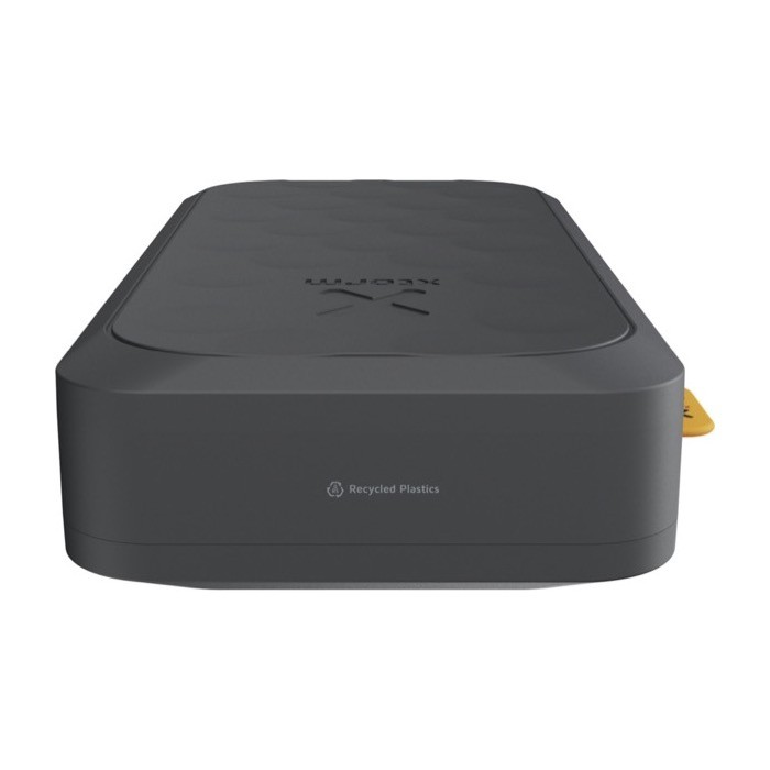 Powerbank de plástico reciclado con varias conexiones 20.000 mAh color negro vista detalle 2 Powerbank de plástico reciclado con varias conexiones 20.000 mAh color negro vista detalle 2