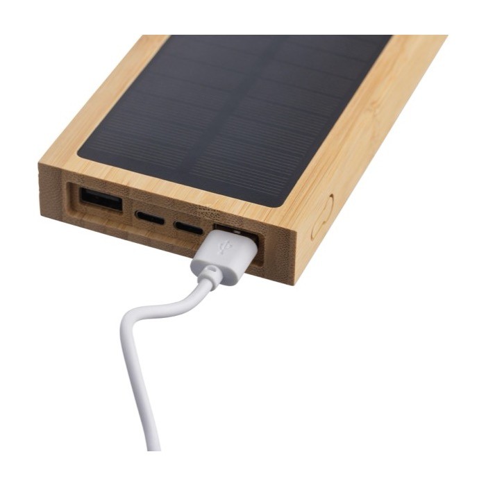 Batería externa solar de bambú con luz indicadora 10.000 mAh quinta vista Batería externa solar de bambú con luz indicadora 10.000 mAh quinta vista