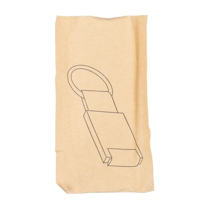 Llavero de zinc personalizable con detalle de tela vaquera cuarta vista Llavero de zinc personalizable con detalle de tela vaquera cuarta vista