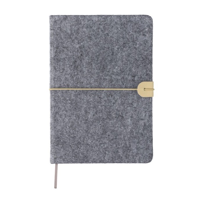 Libreta de fieltro reciclado con cierre elástico hojas a rayas A5 color gris primera vista Libreta de fieltro reciclado con cierre elástico hojas a rayas A5 color gris primera vista