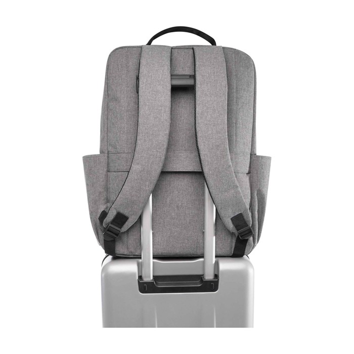 Mochila de poliéster reciclado con compartimento para PC 15” color gris jaspeado tercera vista Mochila de poliéster reciclado con compartimento para PC 15” color gris jaspeado tercera vista