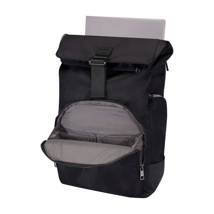 Mochila de viaje con tapa enrollable y varios bolsillos PC 15” color negro tercera vista Mochila de viaje con tapa enrollable y varios bolsillos PC 15” color negro tercera vista