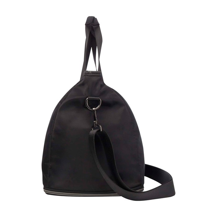 Bolsa deportiva expansible con diseño elegante y capacidad 35L color negro segunda vista lateral Bolsa deportiva expansible con diseño elegante y capacidad 35L color negro segunda vista lateral