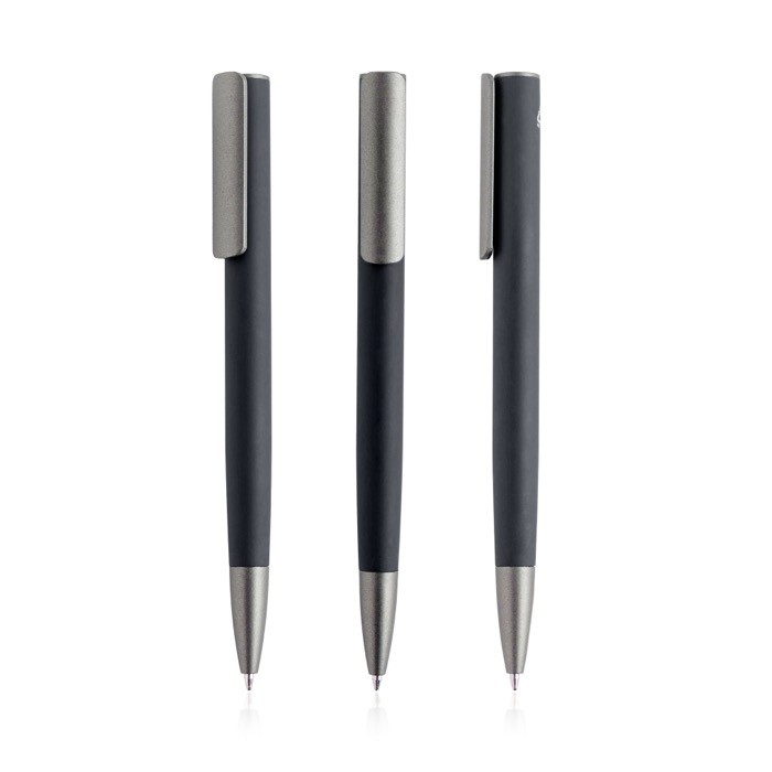 Bolígrafo de aluminio reciclado con acabado en caucho tinta azul color negro vista 11 Bolígrafo de aluminio reciclado con acabado en caucho tinta azul color negro vista 11