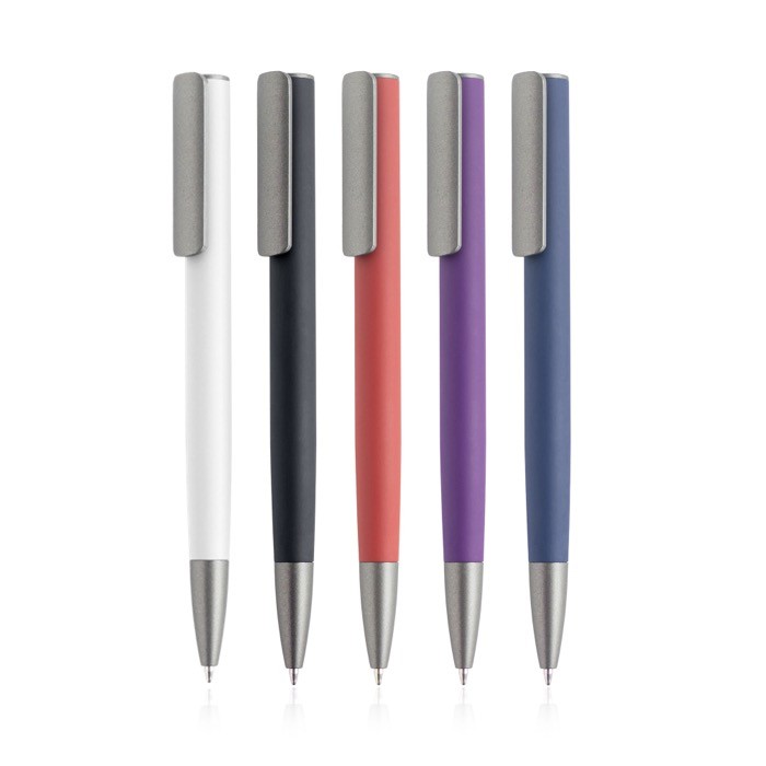 Bolígrafo de aluminio reciclado con acabado en caucho tinta azul vista con varios colores Bolígrafo de aluminio reciclado con acabado en caucho tinta azul vista con varios colores