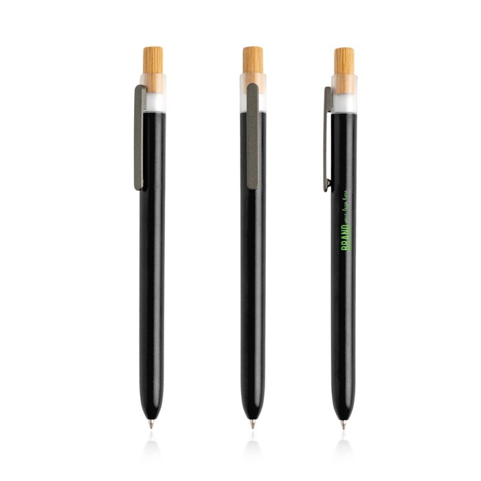 Bolígrafo con plástico de los océanos y pulsador de bambú tinta negra color negro vista con logo impreso Bolígrafo con plástico de los océanos y pulsador de bambú tinta negra color negro vista con logo impreso