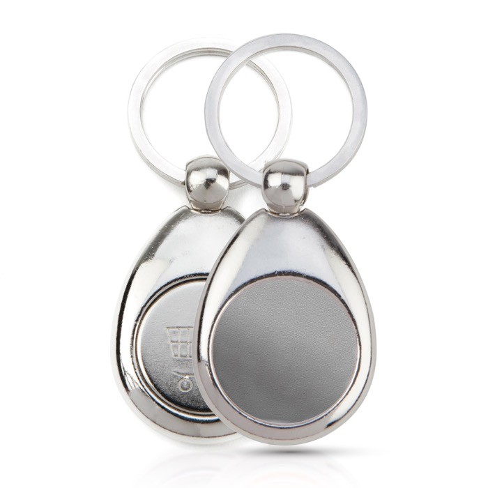 Llavero de metal con ficha de carro de la compra y papel interior color plateado