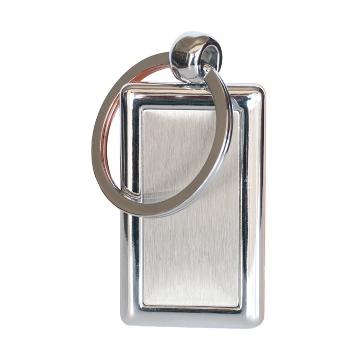 Llavero rectangular con lado de plástico de color y aro de metal vista 1