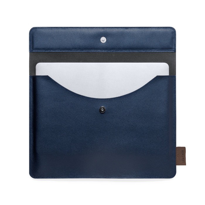 Funda para portátil reciclada de calidad color marrón cuarta vista