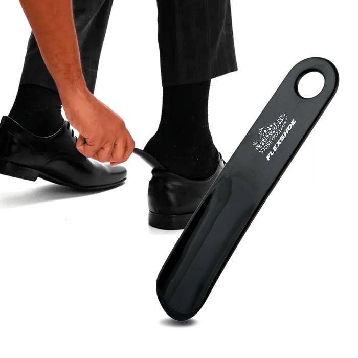 Calzador de plástico grande y ancho con agujero para colgarlo