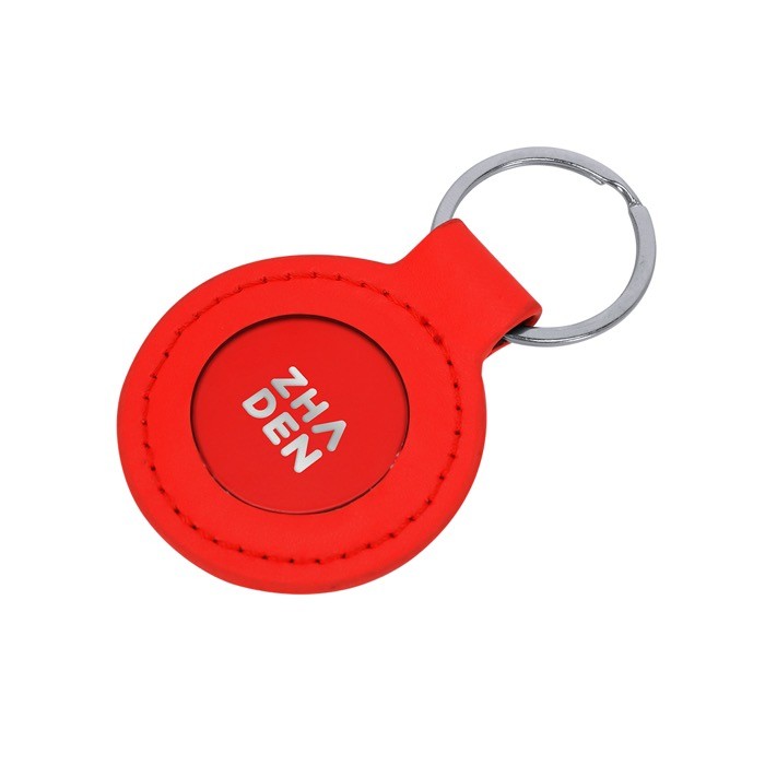 Llavero metálico con recubrimiento en PU con placa metálica segunda vista Llavero metálico con recubrimiento en PU con placa metálica segunda vista